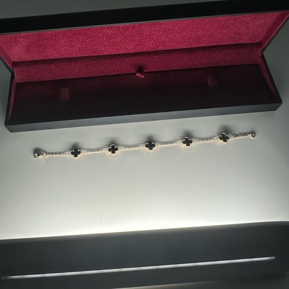 COPY - Van Cleef Vintage Alhambra Bracelet - Picture 3 of 5